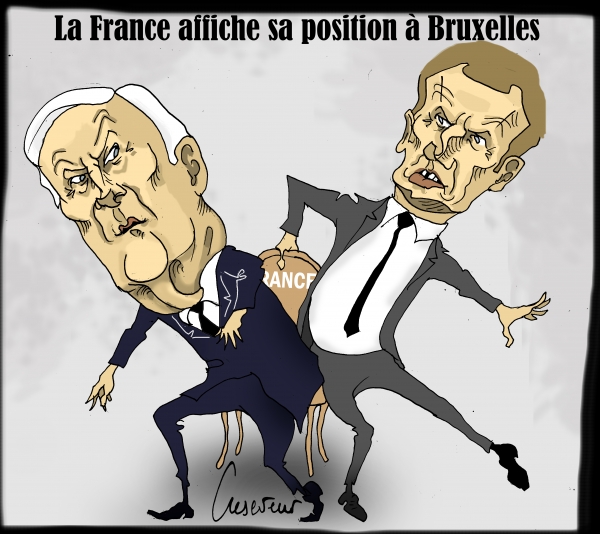 Barnier et Macron à Bruxelles.JPG